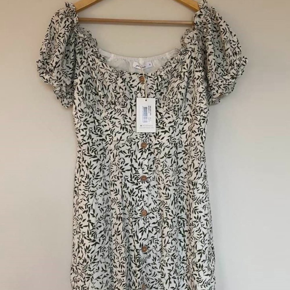 Beautiful Dress "Girl and the sun" in size Medium